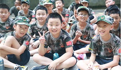 上海暑期军训夏令营哪个好