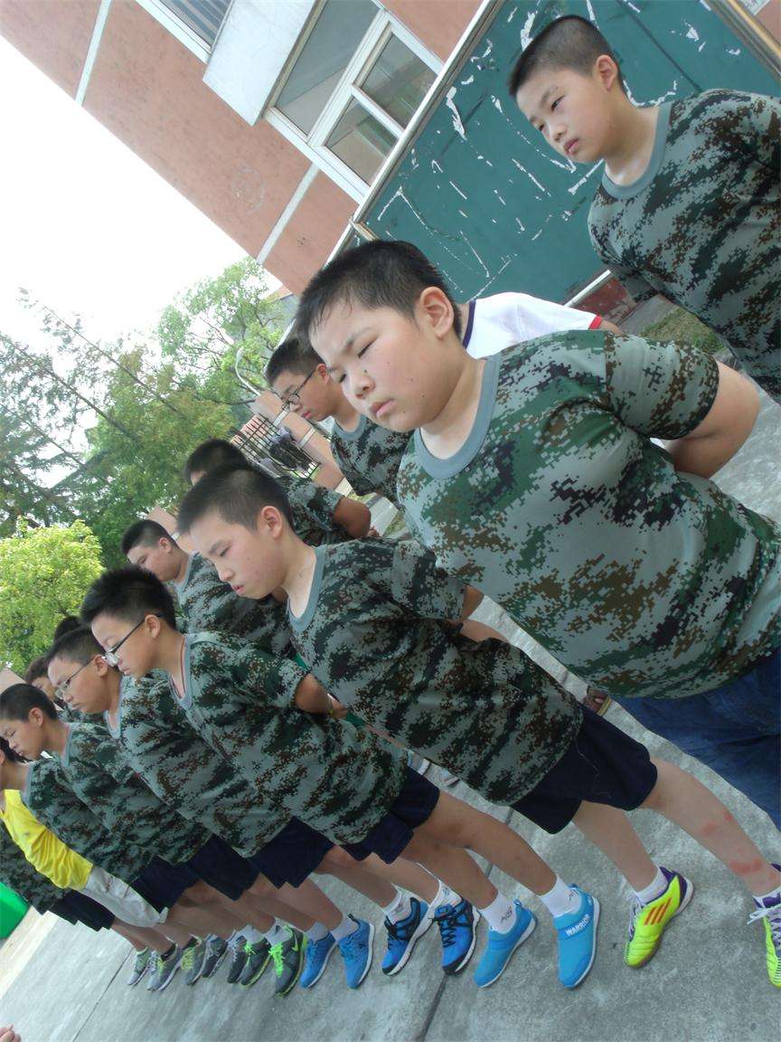 孩子参加军事夏令营能有哪些收货