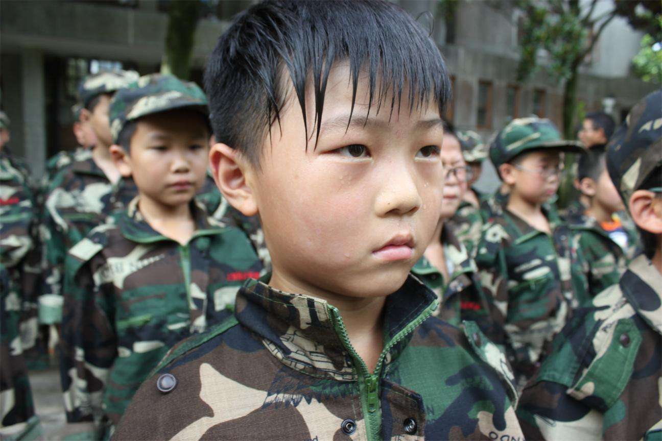 参加军事夏令营对孩子来说当真有用吗