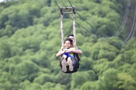 户外亲子拓展活动口号