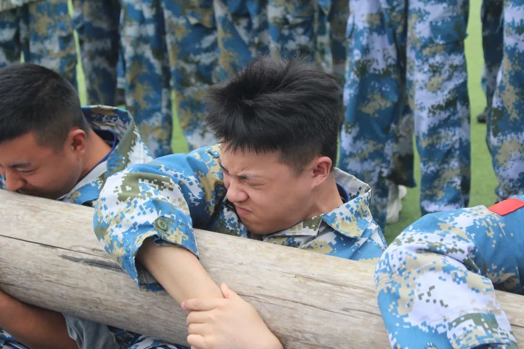 企业员工军训笔记（三篇）