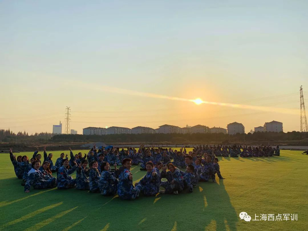 “管理秘籍”如何在下属面前建立威信，带好团队？