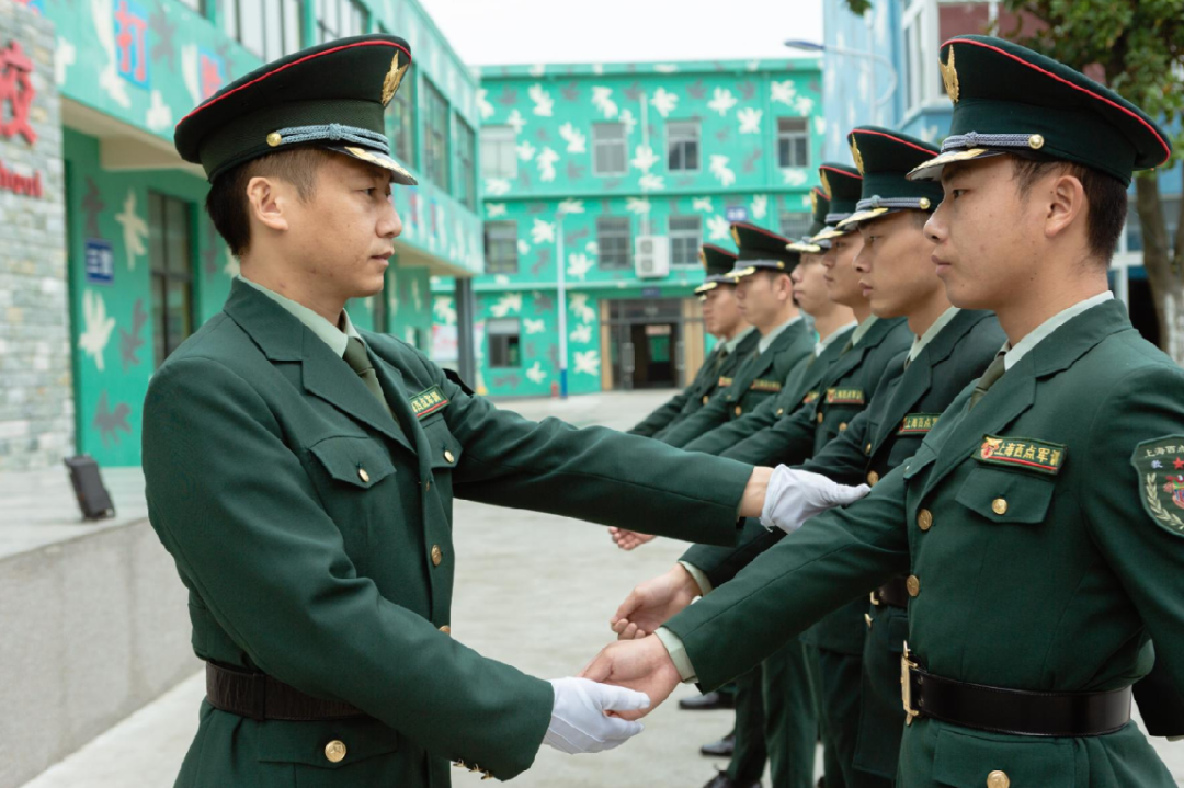 新人难留、难培养、难伺候？作为管理者该做点什么？,军训基地