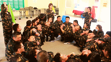 警惕！“铁打”的公司，流水的员工？还不是因为你没做对……,新员工入职培训