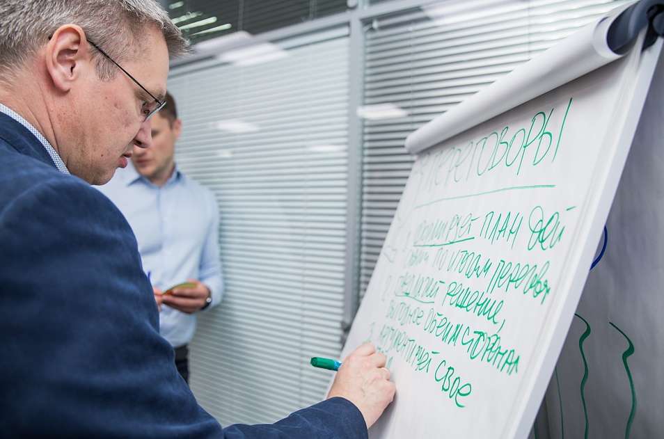 老板为什么要辞退能力优秀的你？,新员工军训