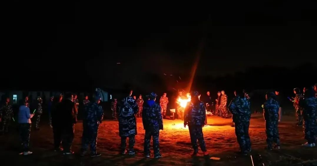 年会没头绪？助攻指南来啦！